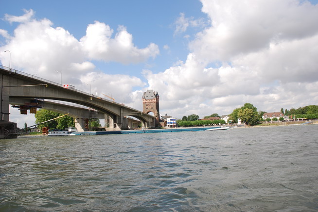 Rhein119.JPG