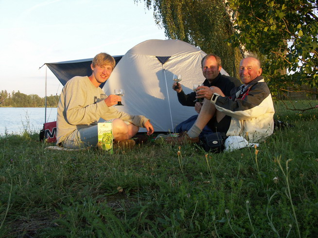 Rhein130.JPG